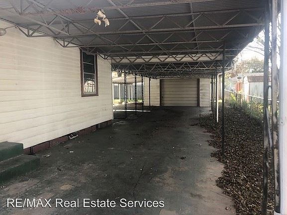 3rd image of 2637 Meadow Ave