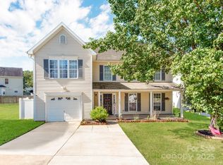 7125 Roaming Path Ct, Charlotte, NC 28214