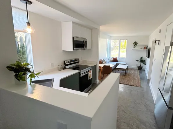 2610 Willard Dr, Charlottesville, VA 22903