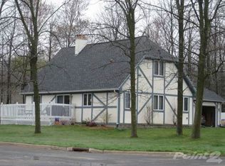 200 Greenwood Dr, Rothschild, WI 54474