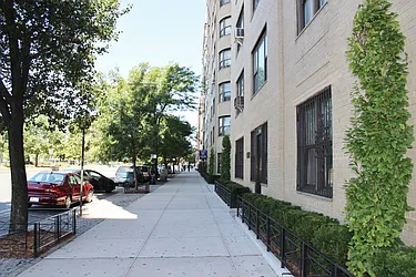 Rented by Luxor Homes & Investment Realty