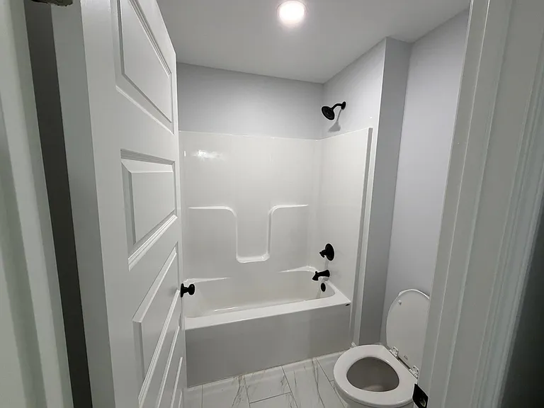 3828 Woodland Hills Dr — Photo 23