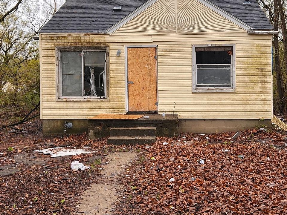 1st image of 18541 Fielding St