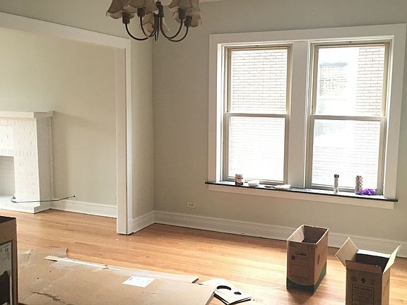 3rd image of 1608 W Olive Ave