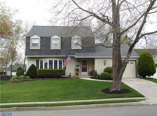 270 Southview Dr, Delran, NJ 08075