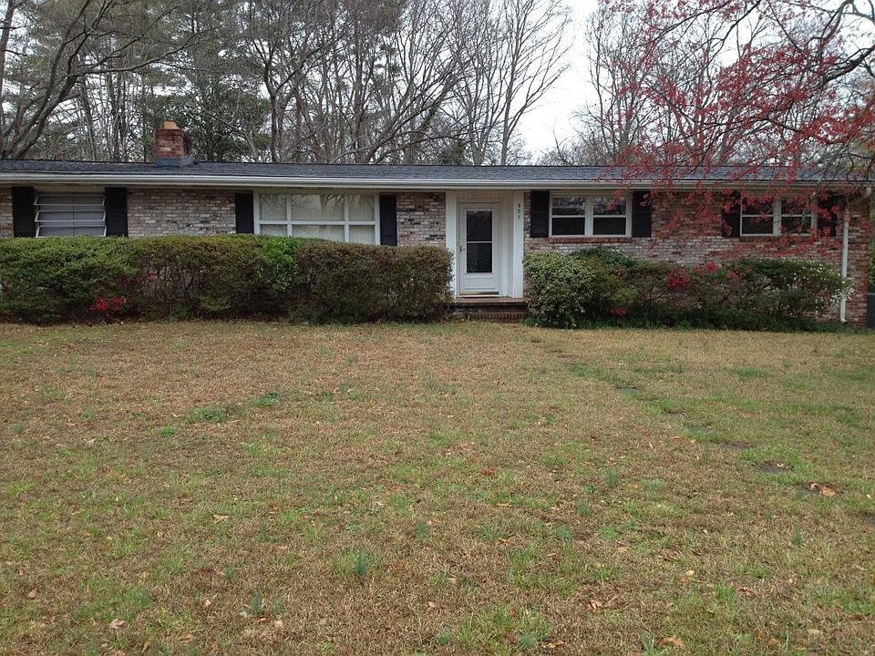 1st image of 501 Cherokee Dr