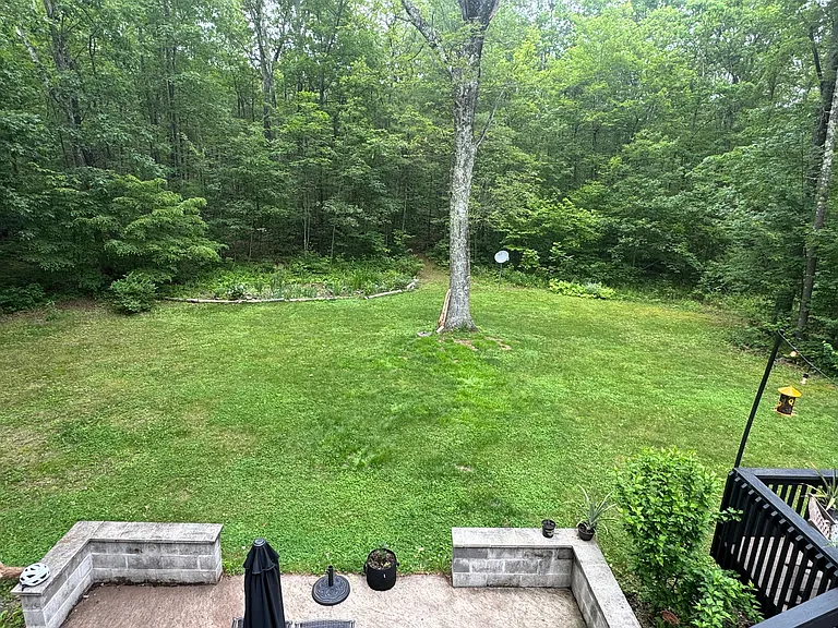 Woodland Dr — Photo 17