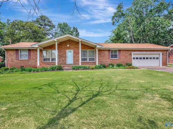 2515 Guenevere Ave SE, Huntsville, AL 35803