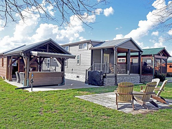 5th image of 435 Golden Nugget Rd