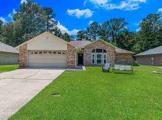 217 Deerwood Ln, Haughton, LA 71037
