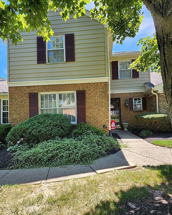 1st image of 958 Patriot Square Dr