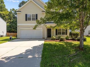 1112 Birkdale Dr, Mebane, NC 27302