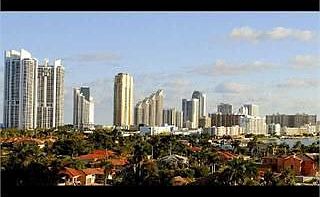 4th image of 17375 Collins Ave #1403
