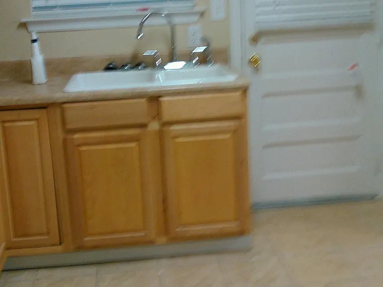 1315 Cherry St — Photo 4