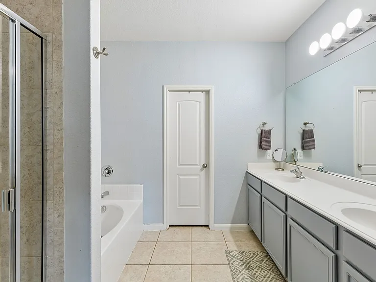 341 Magnolia Dr — Photo 17