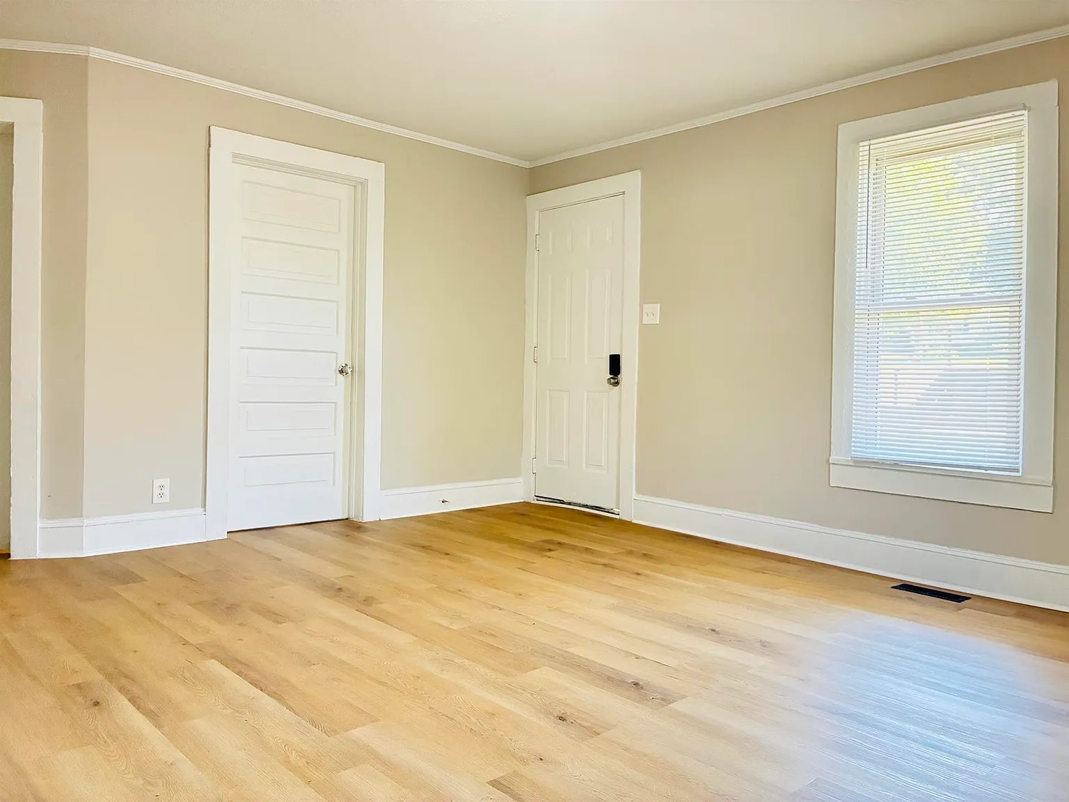 3362 York Hwy — Photo 2