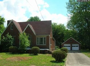 203 S Raccoon Rd, Youngstown, OH 44515