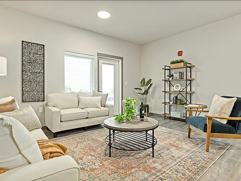 Belfair View Apartments — Photo 10