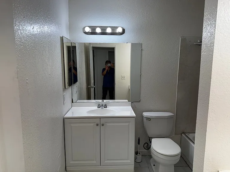 6284 Porterfield Ct — Photo 14