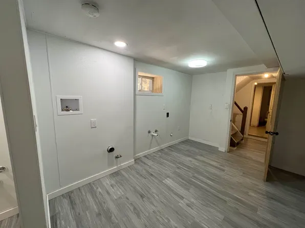 887 Montgomery Street image 11 of 11