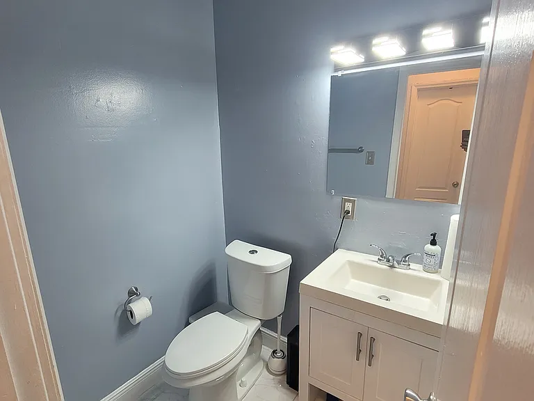820 Euclid Ave #301 — Photo 14