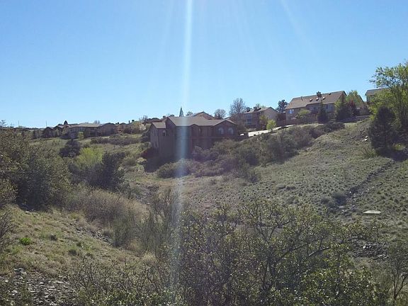 2nd image of 884 Trail Head Cir