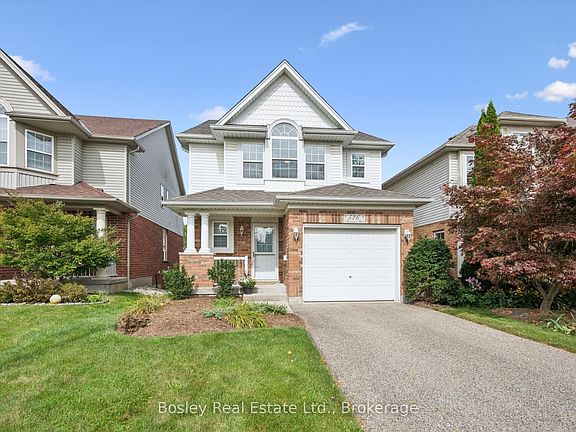 3rd image of 526 Thornview Pl