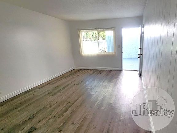 5th image of 12926 Doty Ave APT 7