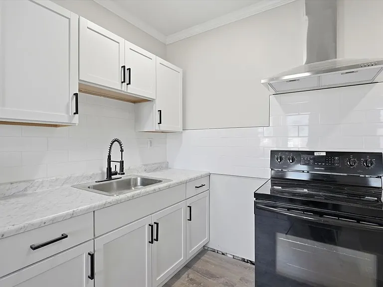 10144 Sterritt St #101 — Photo 6