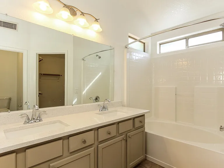 13331 W Boca Raton Rd — Photo 9