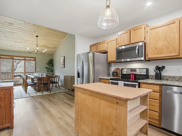 111A Charter Hills Rd — Photo 13
