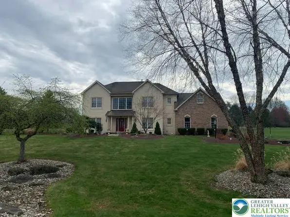 3500 Manor Rd, Bethlehem, PA 18020