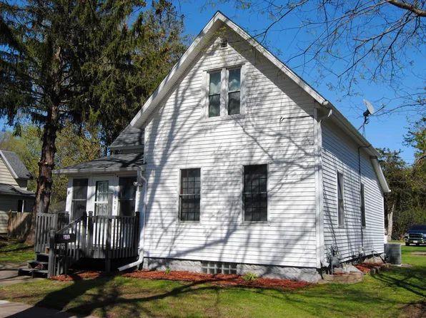 1408 Stout St, Menomonie, WI 54751