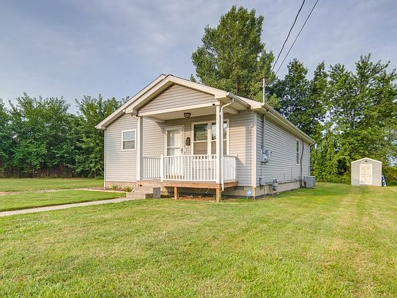 3rd image of 2510 Camphausen Ave