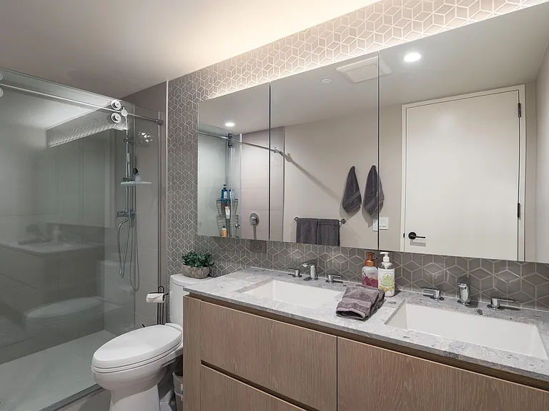 1000 Auahi St #2111 — Photo 10