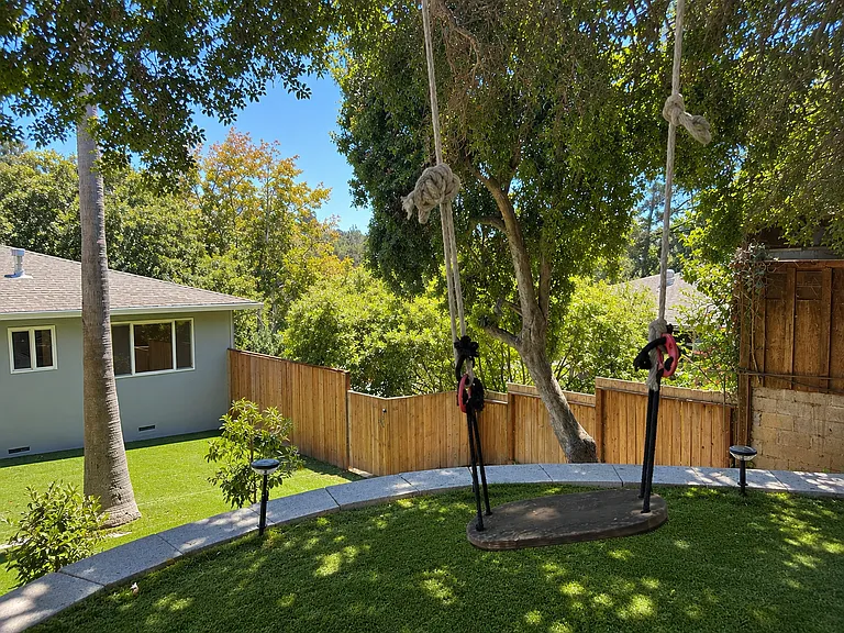 44 Millay Pl — Photo 31