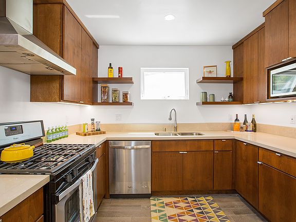 4th image of 4101 W Avenue 42