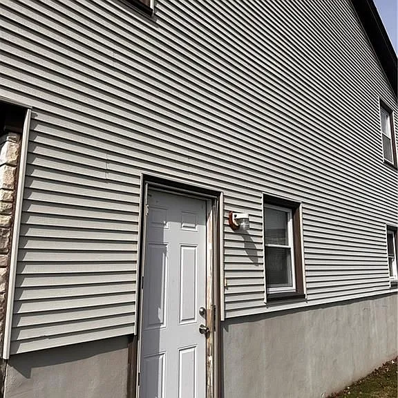24 Lewis St #2 — Photo 4