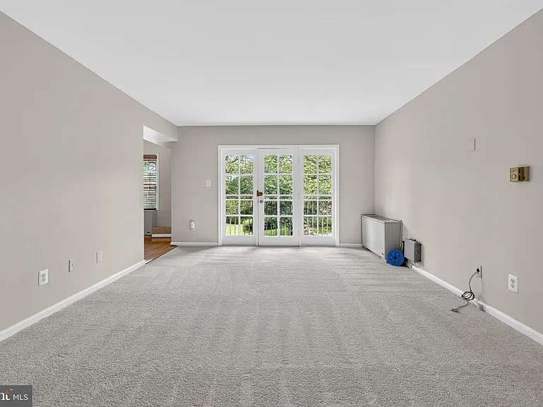 3334 Spring Ln #B30 — Photo 25