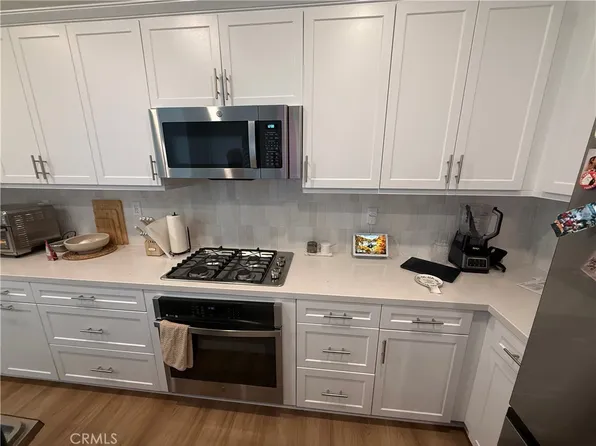 2004 Dewdrop, Upland, CA 91786