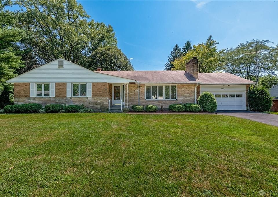 1st image of 102 Marchester Dr