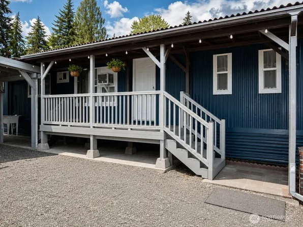 4024 NW Country Lane NW #13, Bremerton, WA 98312