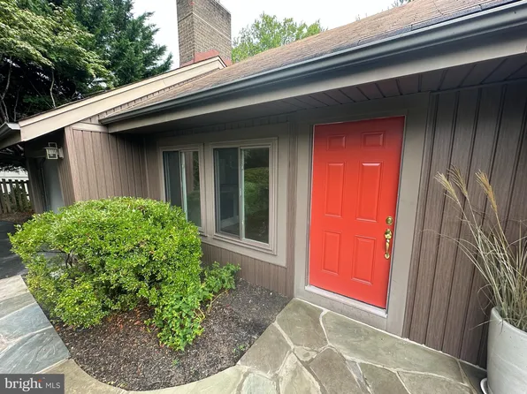 11613 Piney Lodge Rd, North Potomac, MD 20878