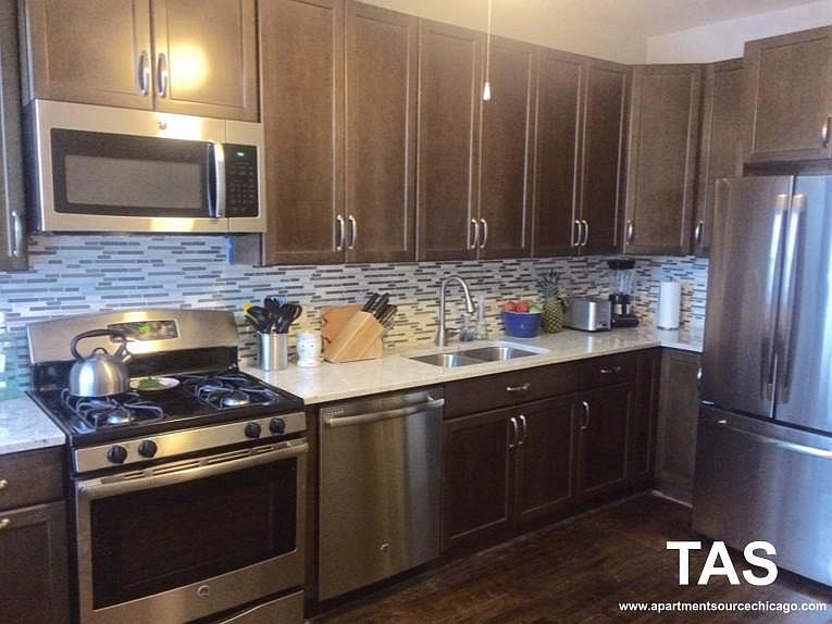 1st image of 735 W Wellington Ave #735S1