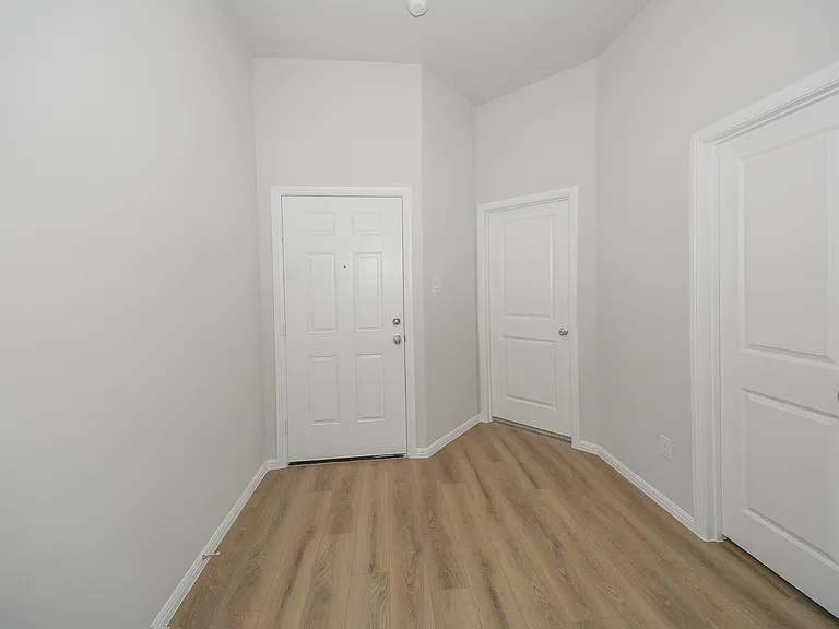 13156 Zion Dr — Photo 6
