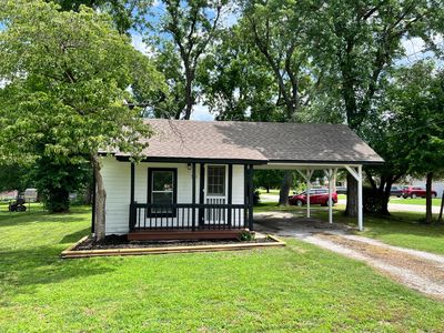 911 S Cherokee St, Grove, OK, 74344