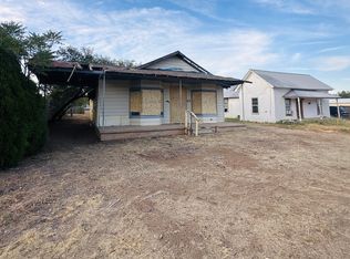 510 W 19th St, Plainview, TX 79072