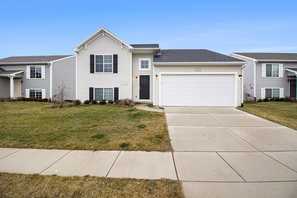 Building Photo - 372 White Pine Ct