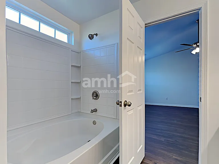 169 Decatur Dr — Photo 12