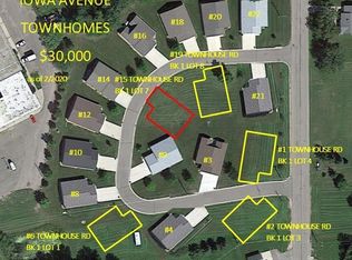 15 Townhouse Rd, Morris, MN 56267